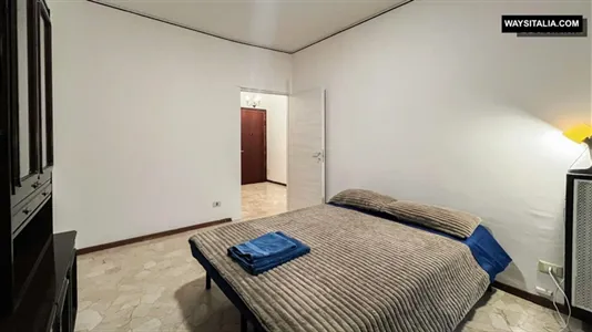 Apartments in Milano Zona 8 - Fiera, Gallaratese, Quarto Oggiaro - photo 2