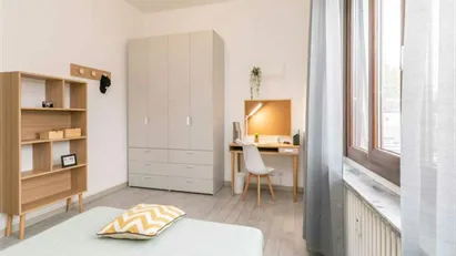 Room for rent in Milano Zona 1 - Centro storico, Milan
