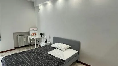 Room for rent in Bari, Puglia