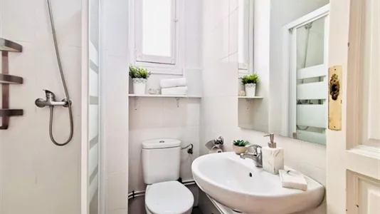 Rooms in Madrid Salamanca - photo 7