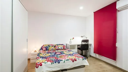 Rooms in Valencia Ciutat Vella - photo 1