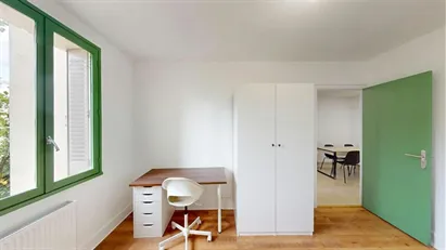 Room for rent in Grenoble, Auvergne-Rhône-Alpes
