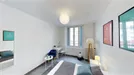 Room for rent, Lyon, Auvergne-Rhône-Alpes, &lt;span class=&quot;blurred street&quot; onclick=&quot;ProcessAdRequest(12702718)&quot;&gt;&lt;span class=&quot;hint&quot;&gt;See streetname&lt;/span&gt;[xxxxxxxxxxxxx]&lt;/span&gt;