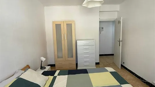 Rooms in Zaragoza - photo 9