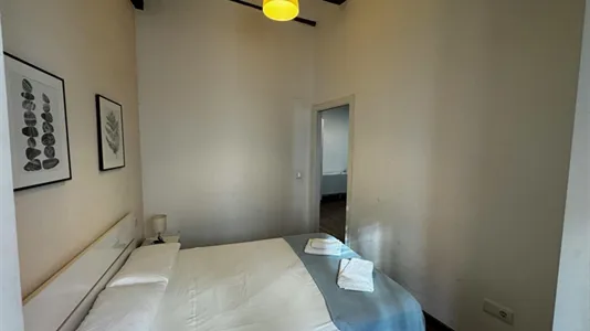 Apartments in Valencia Ciutat Vella - photo 7