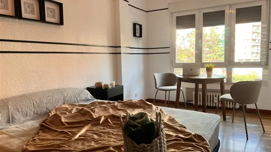 Rooms in Madrid Chamartín - photo 4