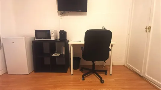 Rooms in Alcalá de Henares - photo 7