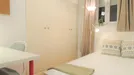 Room for rent, Madrid Chamberí, Madrid, &lt;span class=&quot;blurred street&quot; onclick=&quot;ProcessAdRequest(13920338)&quot;&gt;&lt;span class=&quot;hint&quot;&gt;See streetname&lt;/span&gt;[xxxxxxxxxxxxx]&lt;/span&gt;