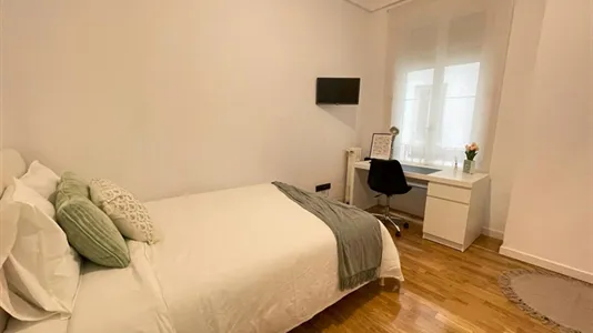 Rooms in Madrid Moncloa-Aravaca - photo 6