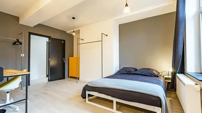 Room for rent in Bergen, Henegouwen