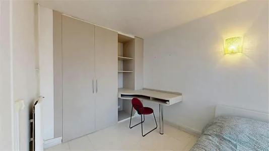 Rooms in Rouen - photo 2
