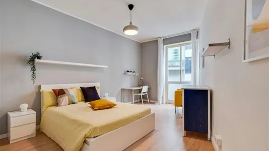 Rooms in Milano Zona 5 - Vigentino, Chiaravalle, Gratosoglio - photo 1