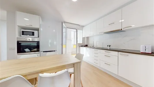 Rooms in Castellón de la Plana/Castelló de la Plana - photo 4