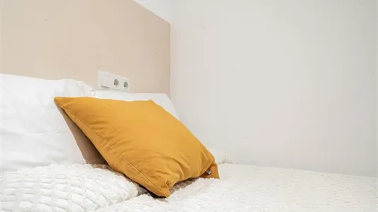 Rooms in Barcelona Sarrià-St. Gervasi - photo 3