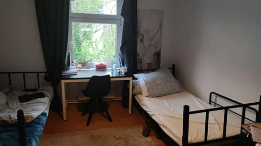 Rooms in Berlin Charlottenburg-Wilmersdorf - photo 2