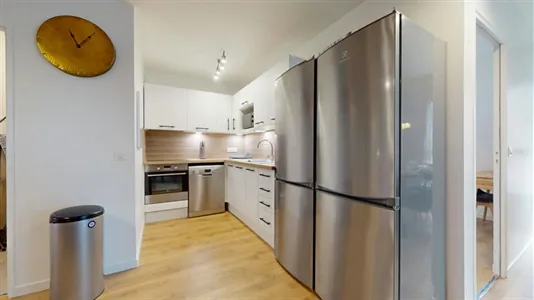 Rooms in Bobigny - photo 6