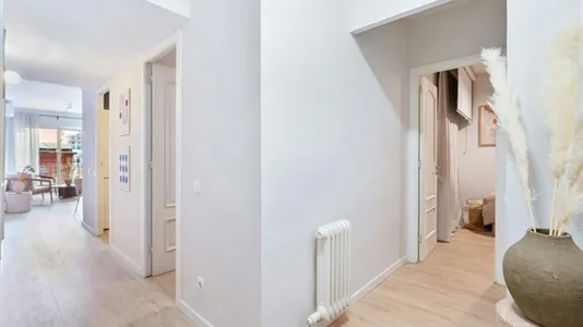 Rooms in Barcelona Eixample - photo 9