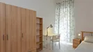 Room for rent, Roma Municipio II – Parioli/Nomentano, Rome, &lt;span class=&quot;blurred street&quot; onclick=&quot;ProcessAdRequest(9557220)&quot;&gt;&lt;span class=&quot;hint&quot;&gt;See streetname&lt;/span&gt;[xxxxxxxxxxxxx]&lt;/span&gt;