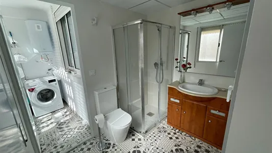 Rooms in Murcia - photo 7