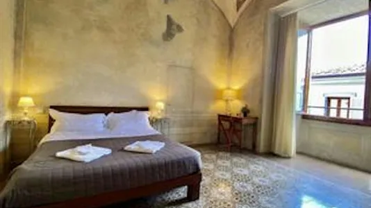 Apartments in Florence - photo 2