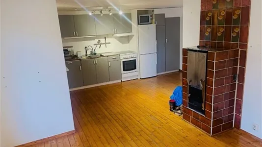 Houses in Västra hisingen - photo 1