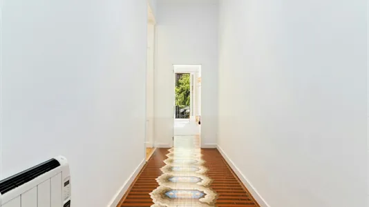 Rooms in Barcelona Eixample - photo 7