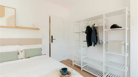 Rooms in Tavernes Blanques - photo 2