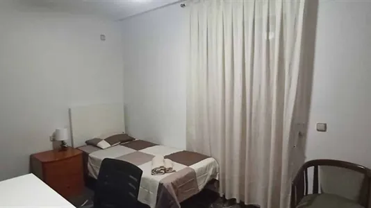 Rooms in Aielo de Malferit - photo 1