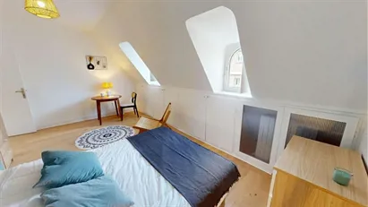 Room for rent in Paris 8ème arrondissement, Paris