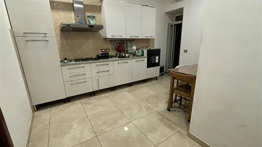 Rooms in Napoli Municipalità 4 - photo 6