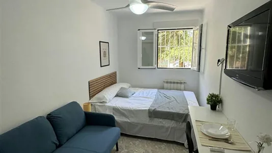 Rooms in Madrid Latina - photo 1