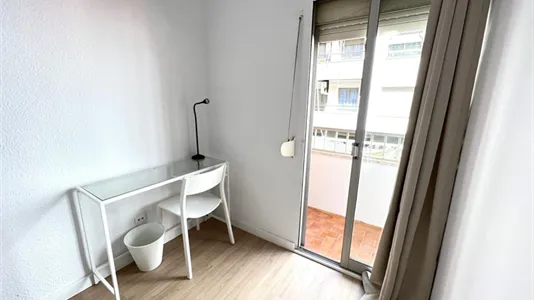 Rooms in el Camí de Vera - photo 5