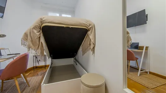 Rooms in Madrid Salamanca - photo 5