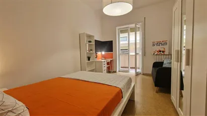 Room for rent in Roma Municipio VIII – Appia Antica, Rome