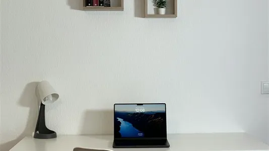 Rooms in Madrid Retiro - photo 5