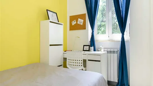 Rooms in Milano Zona 8 - Fiera, Gallaratese, Quarto Oggiaro - photo 4