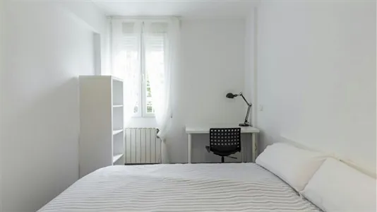 Apartments in Alcorcón - photo 3