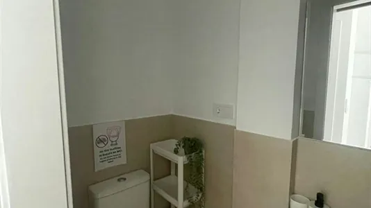 Rooms in AlaquĆ s - photo 6