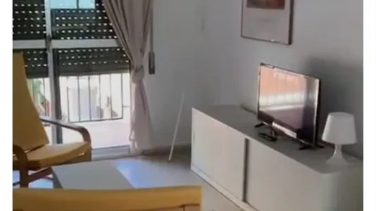 Rooms in El Cerezo - photo 1
