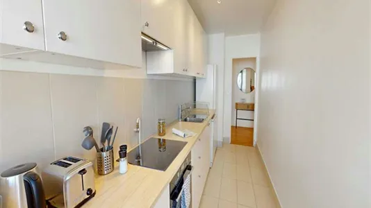 Rooms in Paris 15ème arrondissement - photo 7