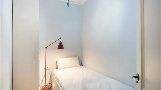 Apartments in Barcelona Ciutat Vella - photo 7