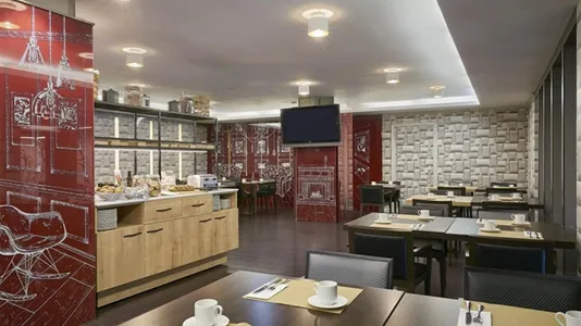 Rooms in Zaragoza - photo 7