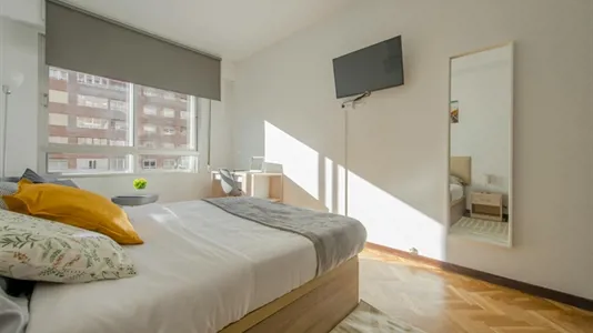 Rooms in Madrid Tetuán - photo 2