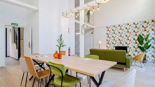 Rooms in Madrid Fuencarral-El Pardo - photo 10