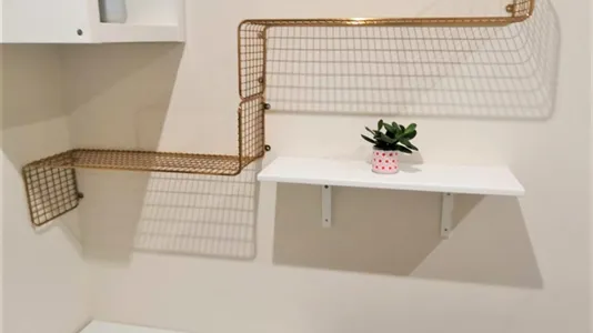 Rooms in Barcelona Eixample - photo 5