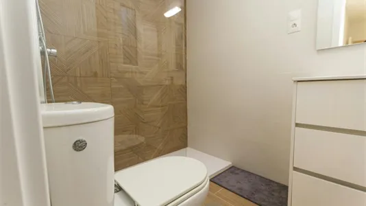 Rooms in Málaga - photo 8