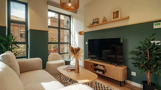 Apartments in Barcelona Eixample - photo 2