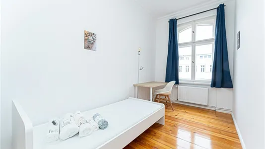 Rooms in Berlin Charlottenburg-Wilmersdorf - photo 8