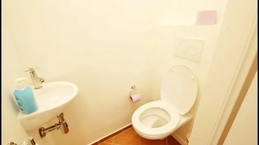 Rooms in Wien Simmering - photo 9