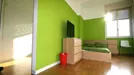 Room for rent, Milano Zona 1 - Centro storico, Milan, &lt;span class=&quot;blurred street&quot; onclick=&quot;ProcessAdRequest(10429758)&quot;&gt;&lt;span class=&quot;hint&quot;&gt;See streetname&lt;/span&gt;[xxxxxxxxxxxxx]&lt;/span&gt;